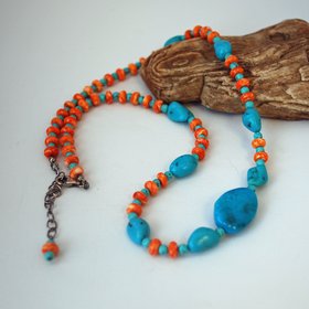 Sleeping Beauty Turquoise and Spiny Oyster Shell Necklace