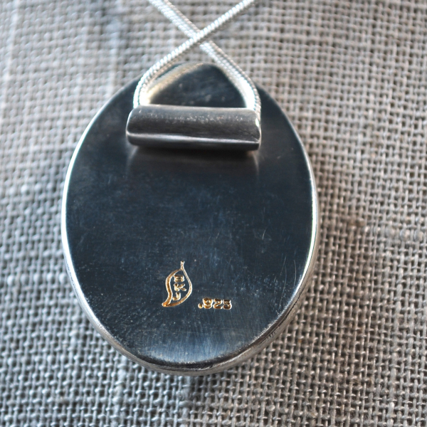 Chrysoprase silver pendant back