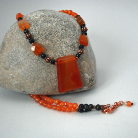 Carnelian and Serpentine beaded necklace