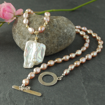 Pink Pearl Necklace with Blister Pearl, Gold Accents