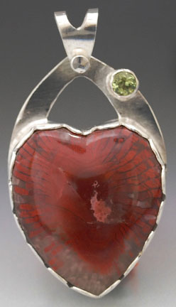 Heart pendant
