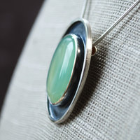 Chrysoprase silver pendant angle