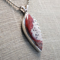 Crazy Lace agate pendant angle