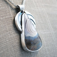 Arizona fortification agate pendant angle