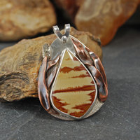 Owyhee Jasper and silver pendant, with copper grass and cattail