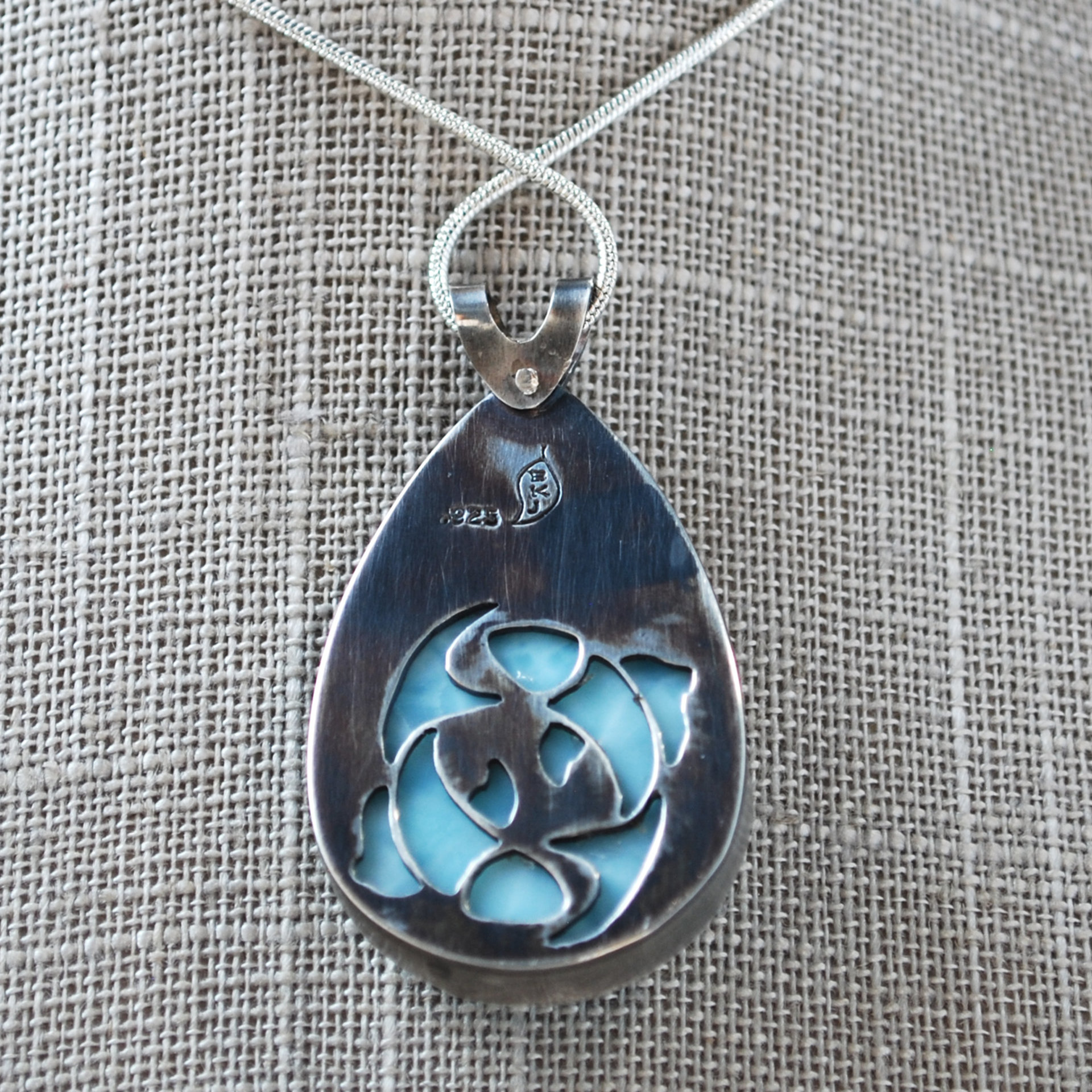 Silver Larimar pendant back