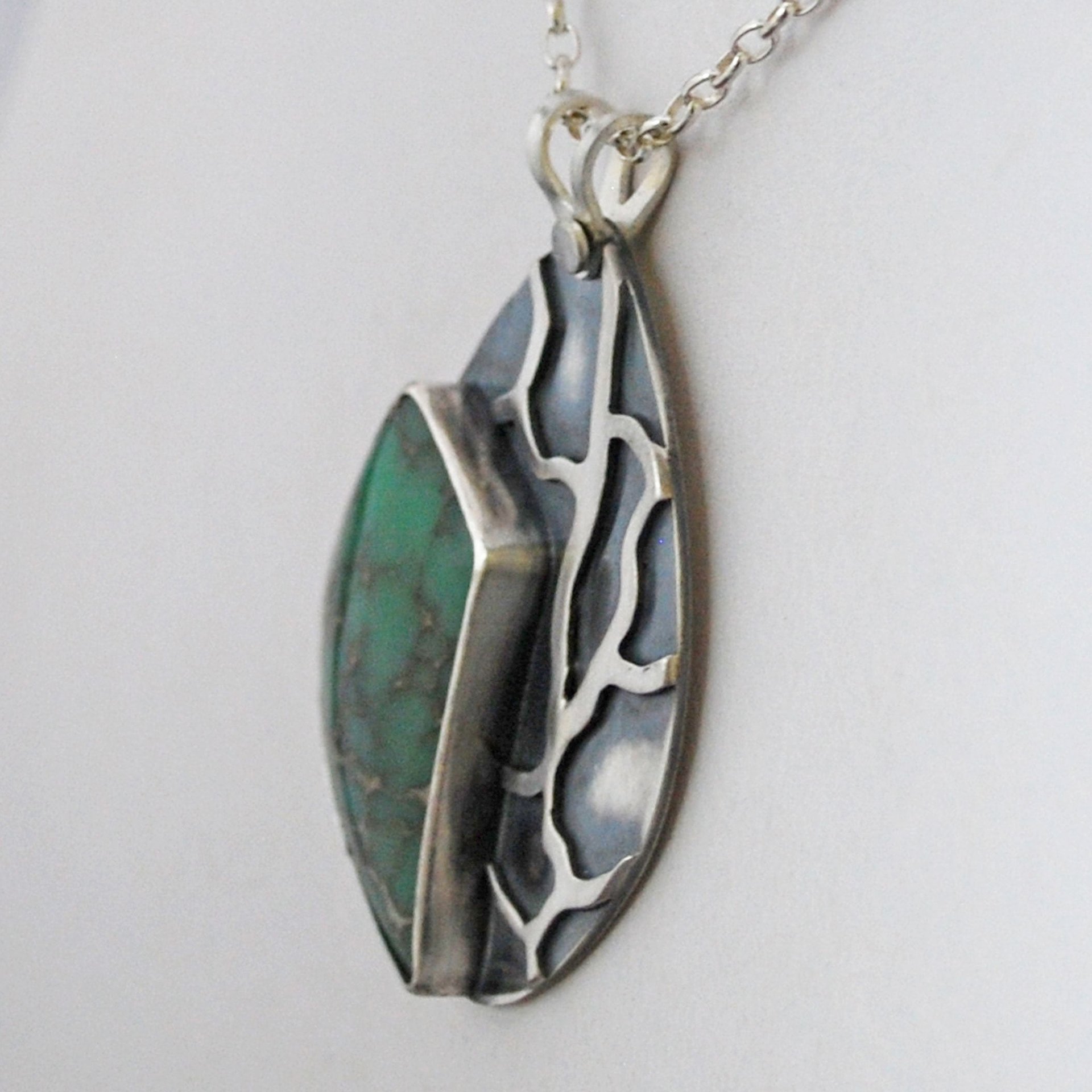 Lucin Variscite Silver Pendant with Lizard