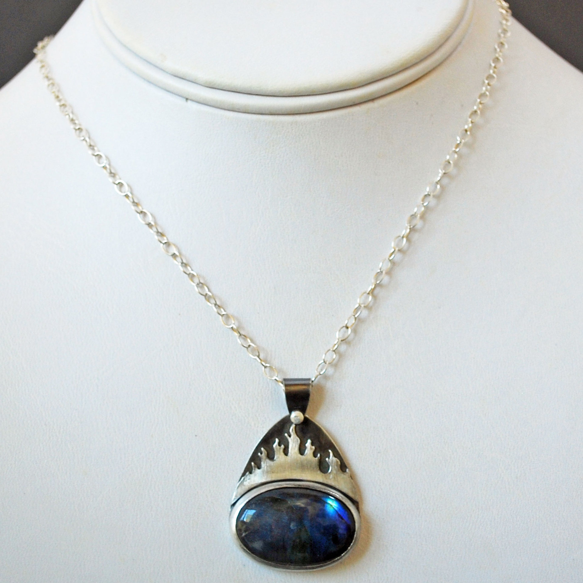 sterling silver rolo chain with pendant