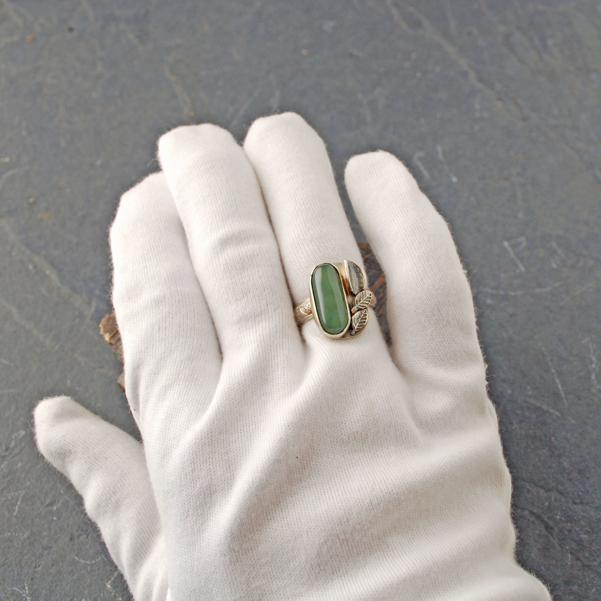 Nephrite Jade Silver ring with leaves, on the finger